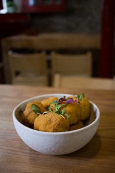  Croquetas de cecina y puerros asados - Imagen 1